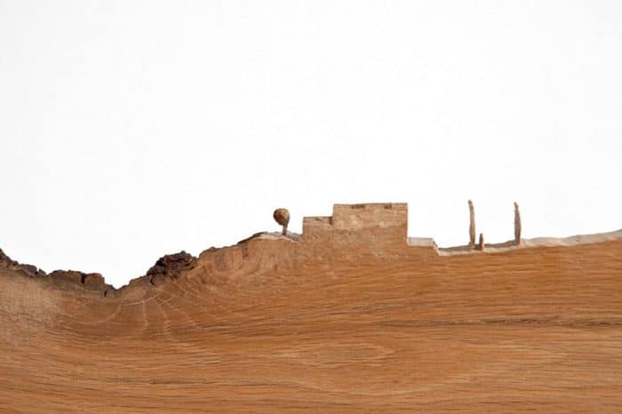 Mundo hermitaño wood sculpture