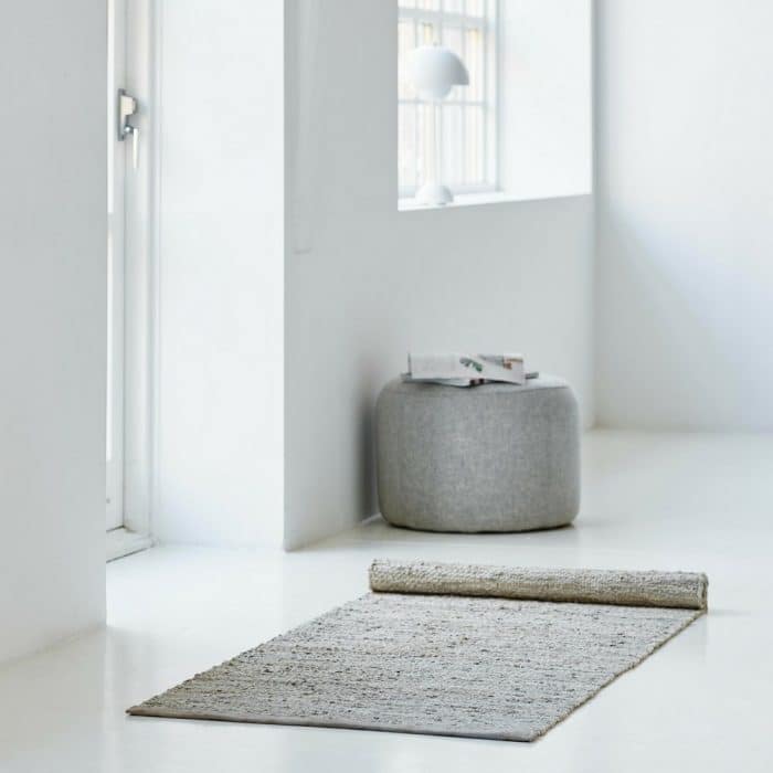 Alfombra de cuero beige-18070