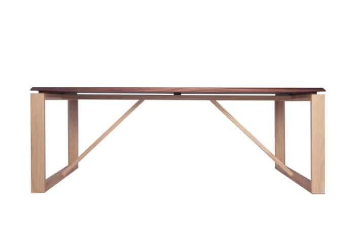 eco-friendly-ponte-pine-wood-dinning-table-ekohunters-eco-friendly-furniture-vea-mobiliario