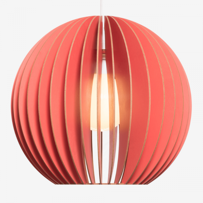 lampara-madera-sostenible-aion-Xl-rojo-color-cable-blanco-ekohunters-iumi