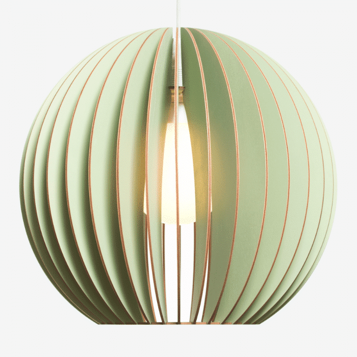 lampara-madera-sostenible-aion-Xl-verde-color-cable-blanco-ekohunters-iumi