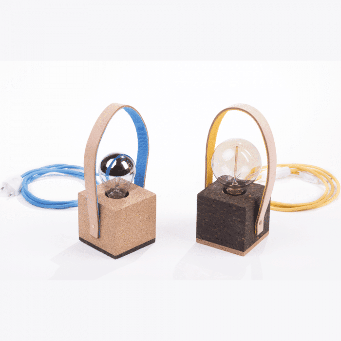 Lámpara de mesa cork base con correa Moco