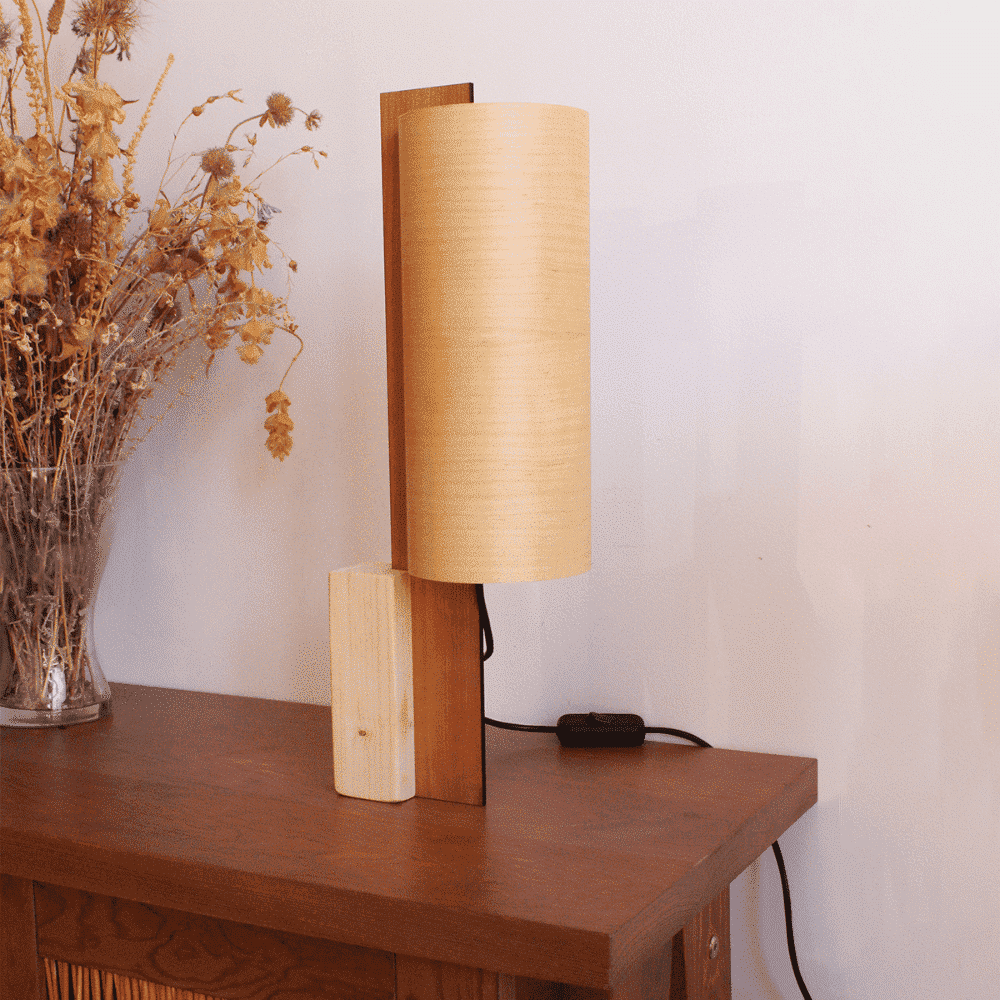 Ekohunters eco-friendly table lamp Zilin Wooden on