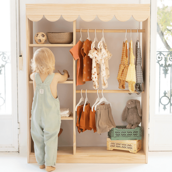 Kids Wardrobes and Storage boxes
