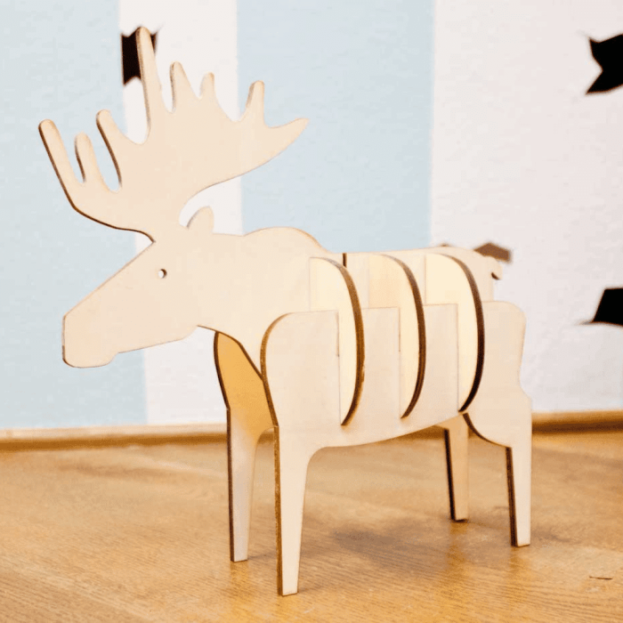 wooden-animal-figures-forest-moose-ekohunters