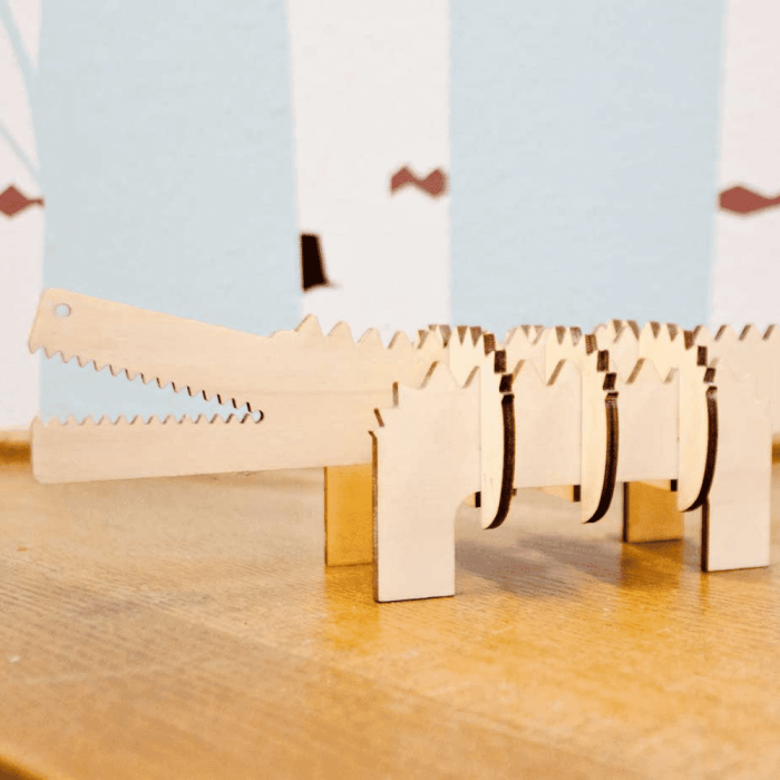 wooden-animal-figures-jungle-cocodrile-ekohunters