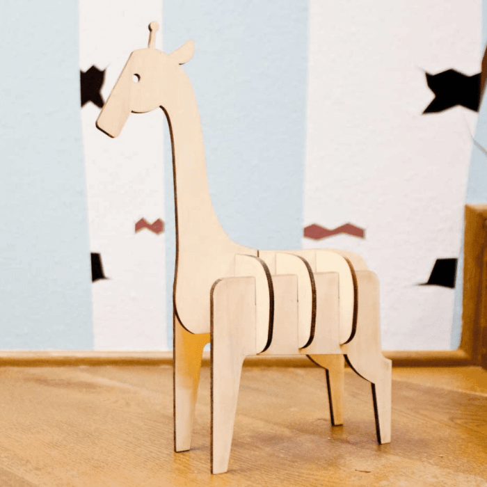 wooden-animal-figures-jungle-giraffe-ekohunters