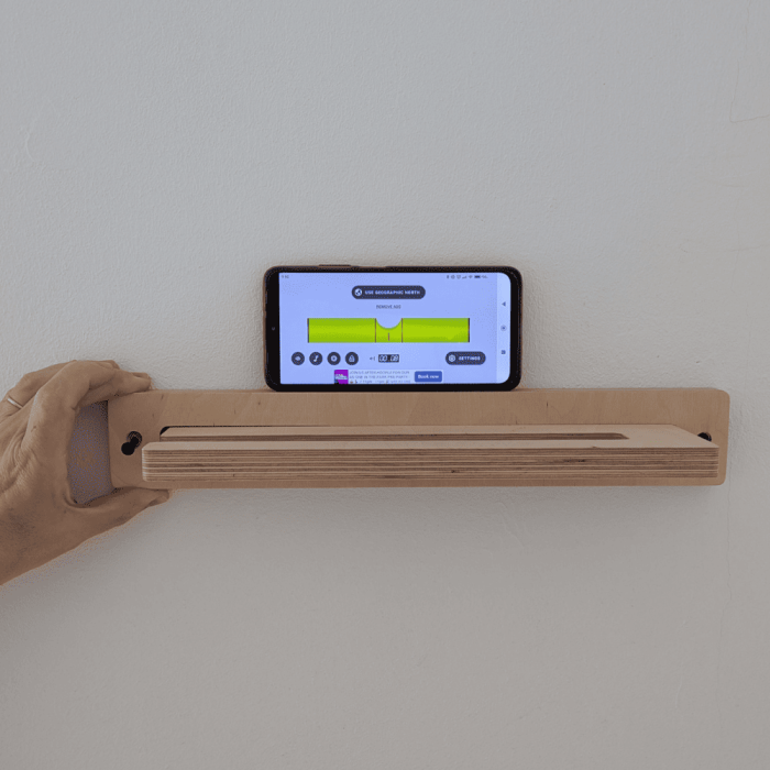 wall-mount-for-skateboards-the-ramp-ekohunters-debosc-ecodesign-balance